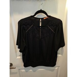belldini xl black blouse with lace and gold toned embellishments short sleeve